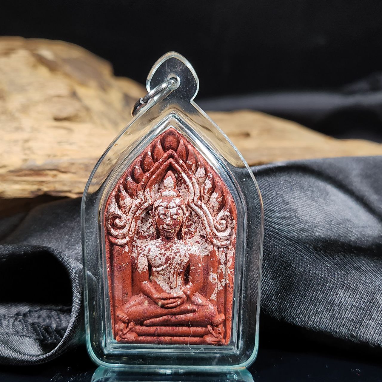 Jin Thai Fo Pai - ARCHAN DAENG PRAI LONG啊赞癫排龙派咩丧葩坤平（红白）
