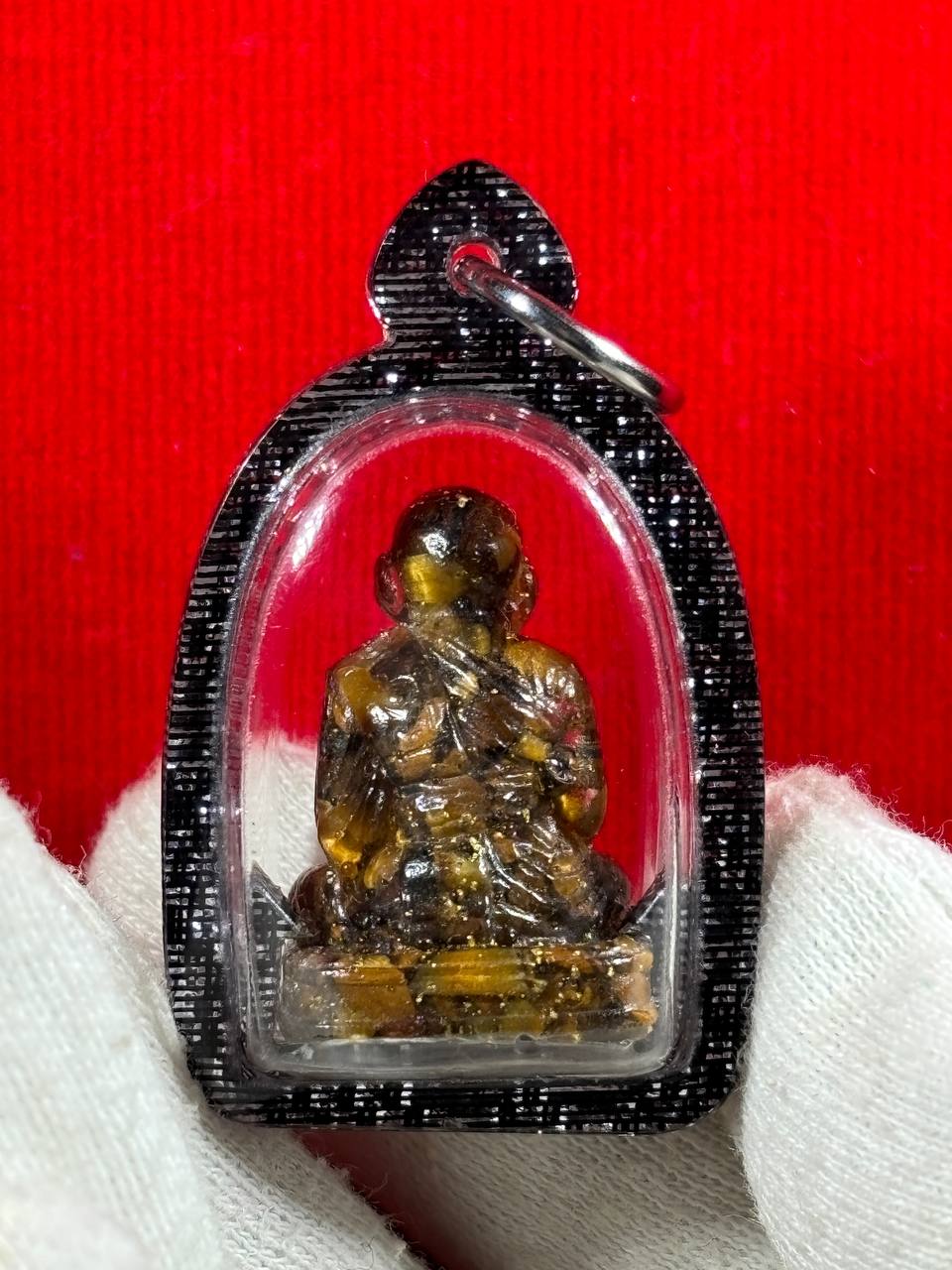 ARCHAN PRAYOOT啊赞芭玉水晶雕小金身龙婆托（实物1） | Jin Thai Fo Pai