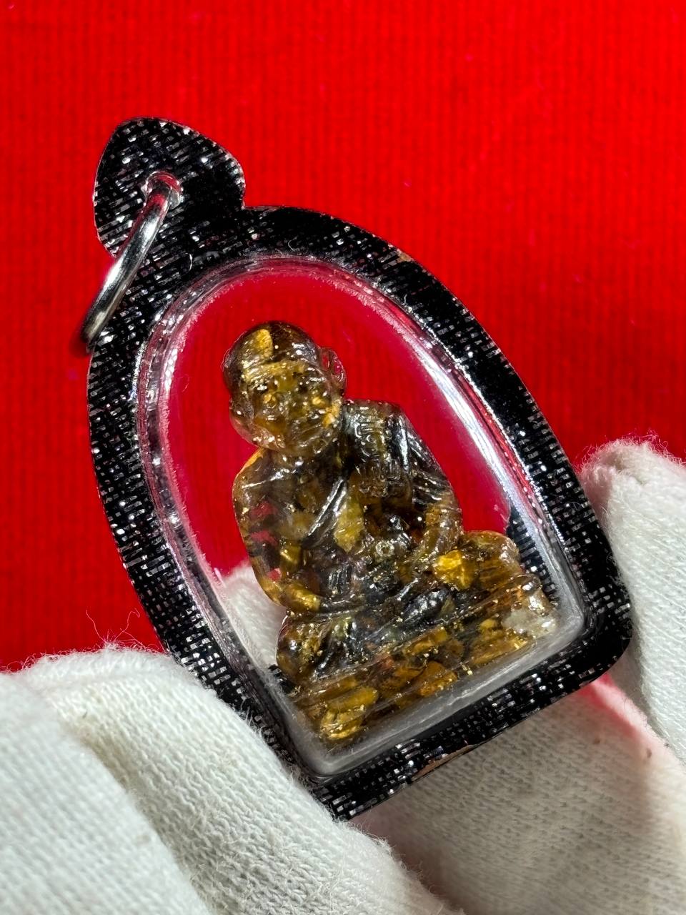 ARCHAN PRAYOOT啊赞芭玉水晶雕小金身龙婆托（实物1） | Jin Thai Fo Pai