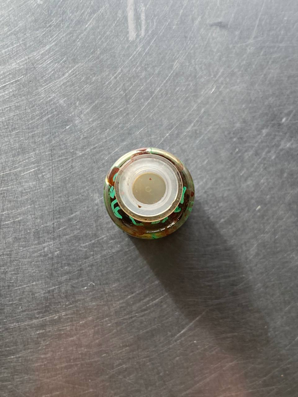印尼土著黑巫师Momok Iel  Nammanprai Amnat Asur 加持15年的老C油（现物实拍（全世界只有这一罐 大罐装）） | Jin Thai Fo Pai