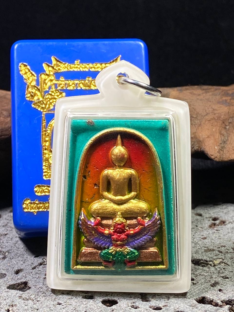 崇迪佛牌（Phra Somdej Loha / LP Im）现物实拍 | Jin Thai Fo Pai